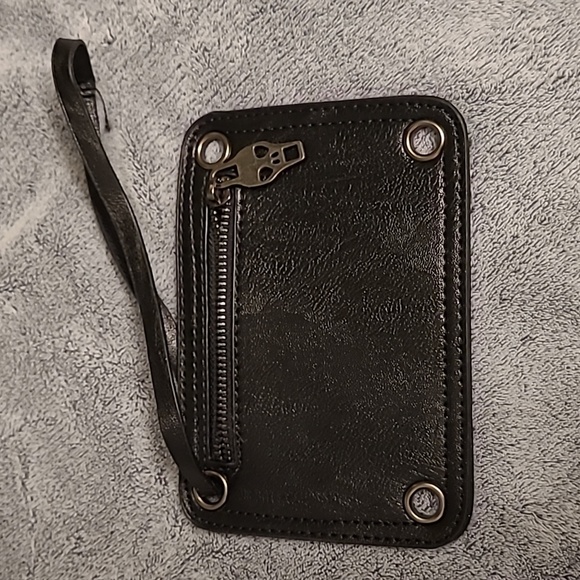 Skull Studded Faux Leather Tote Bag - Picture 6 of 8